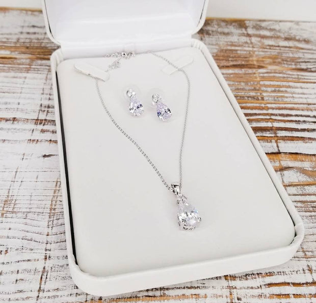 Silver Crystal Necklace Set with Matching Pierced Earrings - Wedding Necklace - Woman&#39;s Necklace Set - Crystal Necklace Set - Bridesmaids