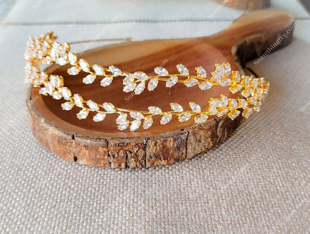 Fast Ship - Leaf Baroque Gold Crown, Gold Hair Tiara, Gold & Pearl Tiara - Baroque - Sweet 16 Crown - Leaf Gold Crown - Greek Crown -